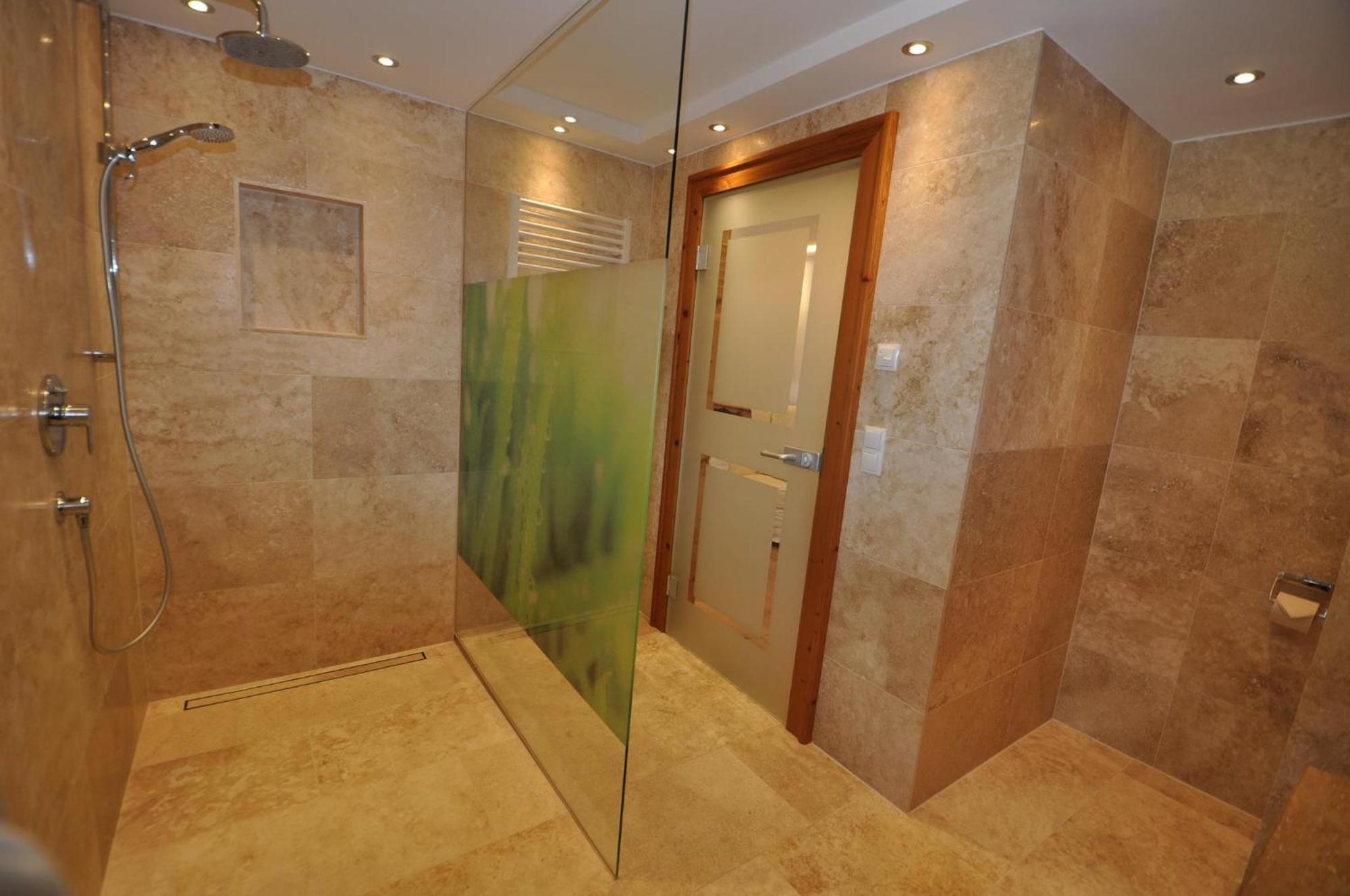 Hotel-Garni "Das Seebichl" アーヘンキルヒ 部屋 写真